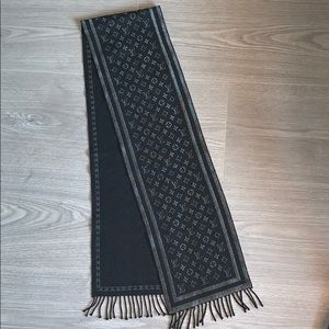 Louis Vuitton Scarf